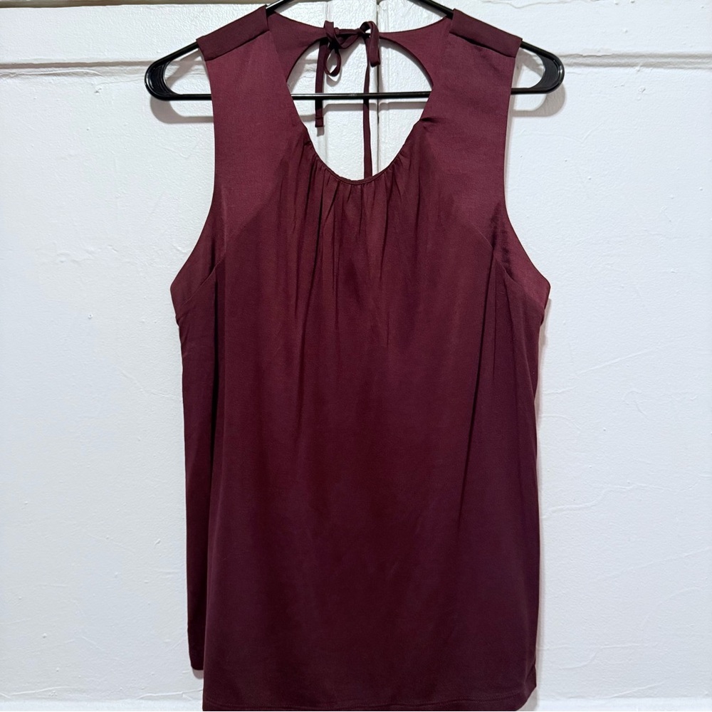 Banana Republic Factory Sleeveless Mixed Media Top in Pinot Noir